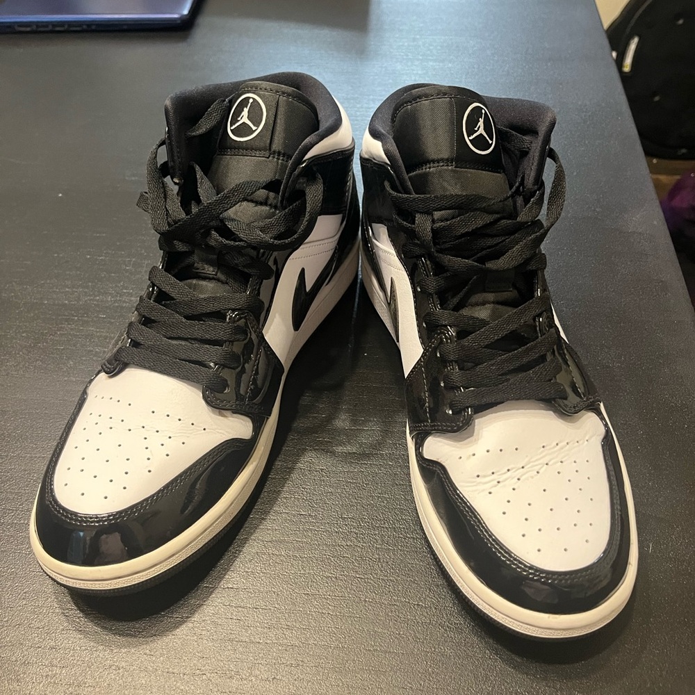Jordan One - SE Mid Carbon Fiber - Men's size 11.5 patent leather and white
